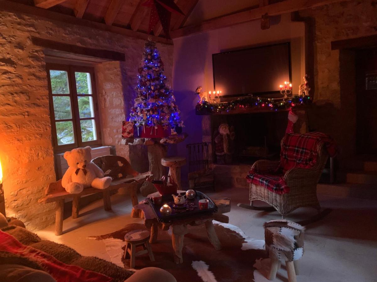 La Voutee 5 Epis Avec Bain Finlandais Prive Au Manoir Du Charme Gorges Du Tarn Bed and Breakfast Quezac  Εξωτερικό φωτογραφία