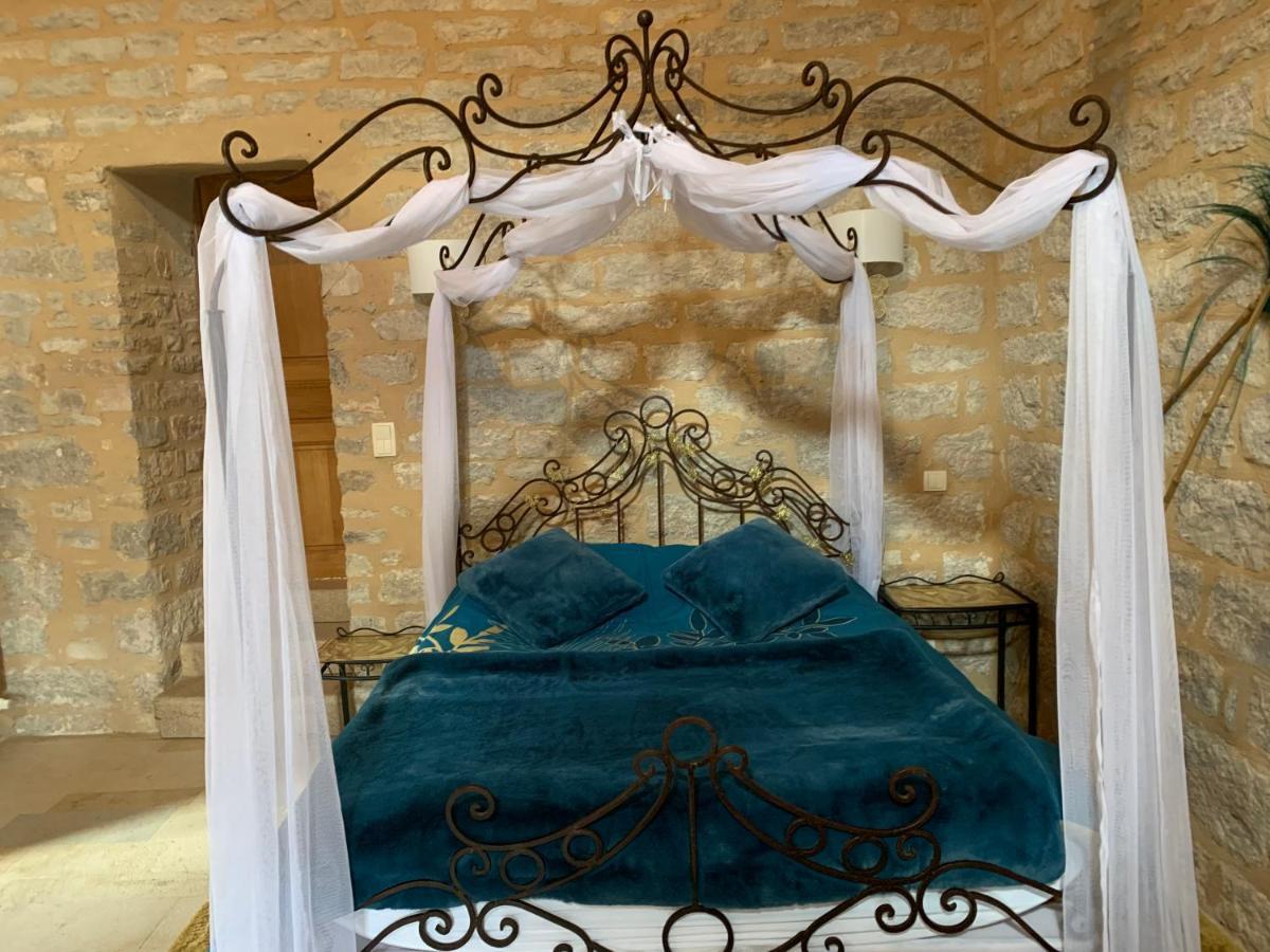 La Voutee 5 Epis Avec Bain Finlandais Prive Au Manoir Du Charme Gorges Du Tarn Bed and Breakfast Quezac  Εξωτερικό φωτογραφία