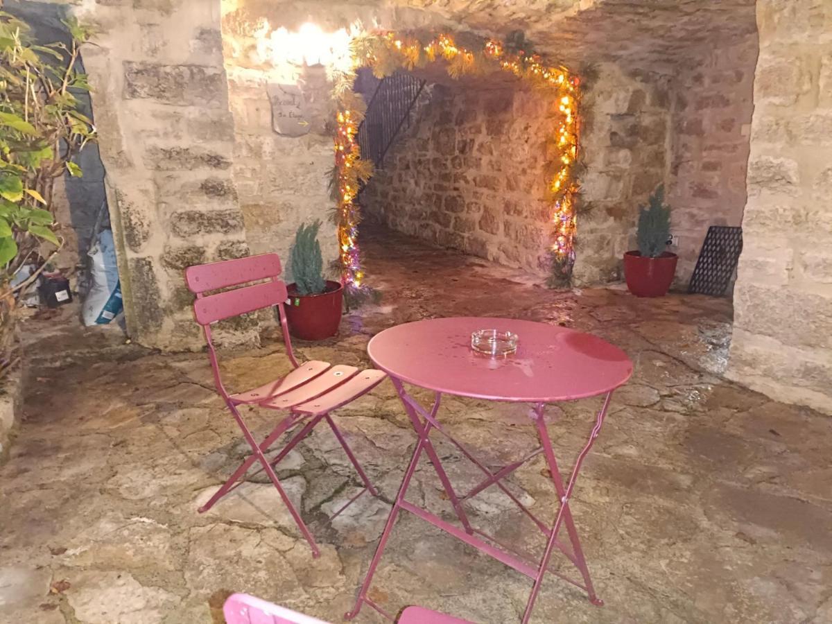 La Voutee 5 Epis Avec Bain Finlandais Prive Au Manoir Du Charme Gorges Du Tarn Bed and Breakfast Quezac  Εξωτερικό φωτογραφία