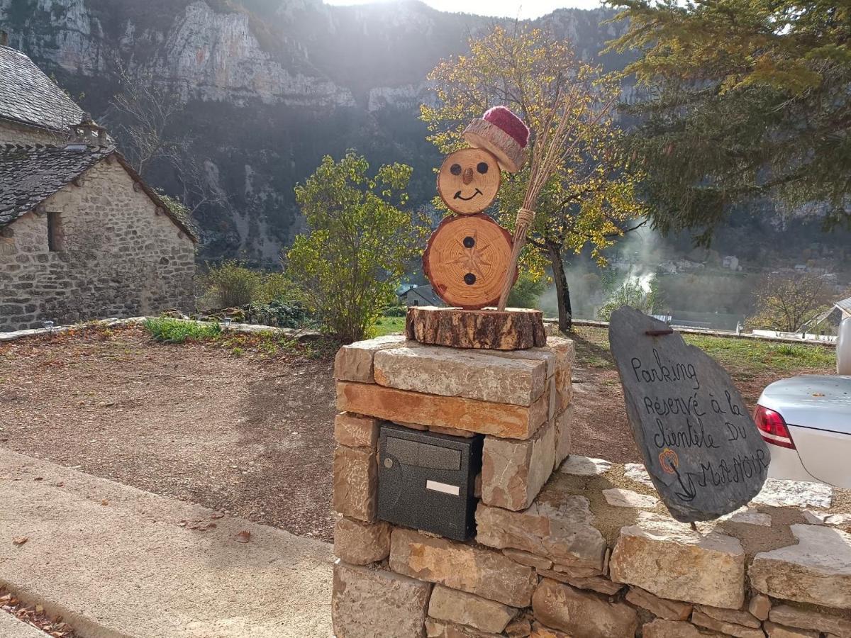 La Voutee 5 Epis Avec Bain Finlandais Prive Au Manoir Du Charme Gorges Du Tarn Bed and Breakfast Quezac  Εξωτερικό φωτογραφία