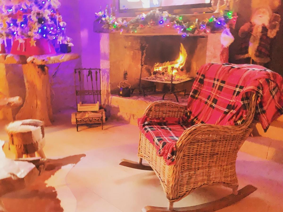 La Voutee 5 Epis Avec Bain Finlandais Prive Au Manoir Du Charme Gorges Du Tarn Bed and Breakfast Quezac  Εξωτερικό φωτογραφία