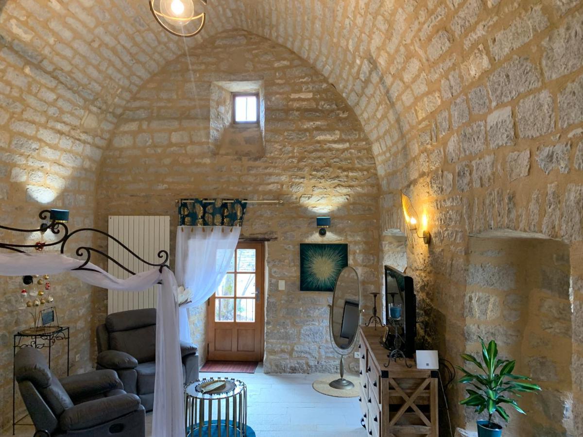 La Voutee 5 Epis Avec Bain Finlandais Prive Au Manoir Du Charme Gorges Du Tarn Bed and Breakfast Quezac  Εξωτερικό φωτογραφία