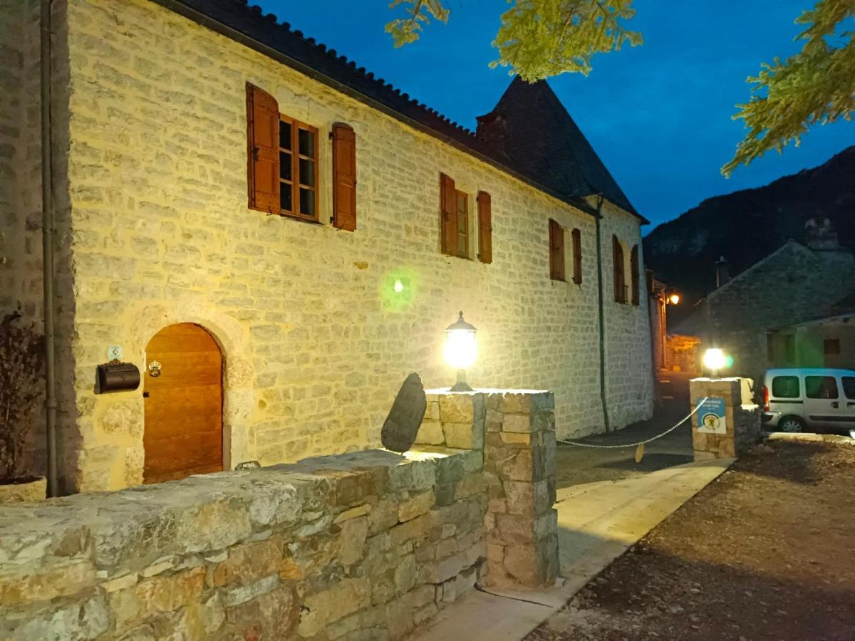 La Voutee 5 Epis Avec Bain Finlandais Prive Au Manoir Du Charme Gorges Du Tarn Bed and Breakfast Quezac  Εξωτερικό φωτογραφία